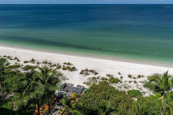 Property grounds - Ambassador # 905 - 26300 Hickory Blvd by Coastal Vacation Properties (Bonita Springs)