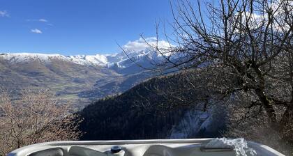 Ferme de Soulan, charming mouflon gĂźte with jacuzzi. (83793006)