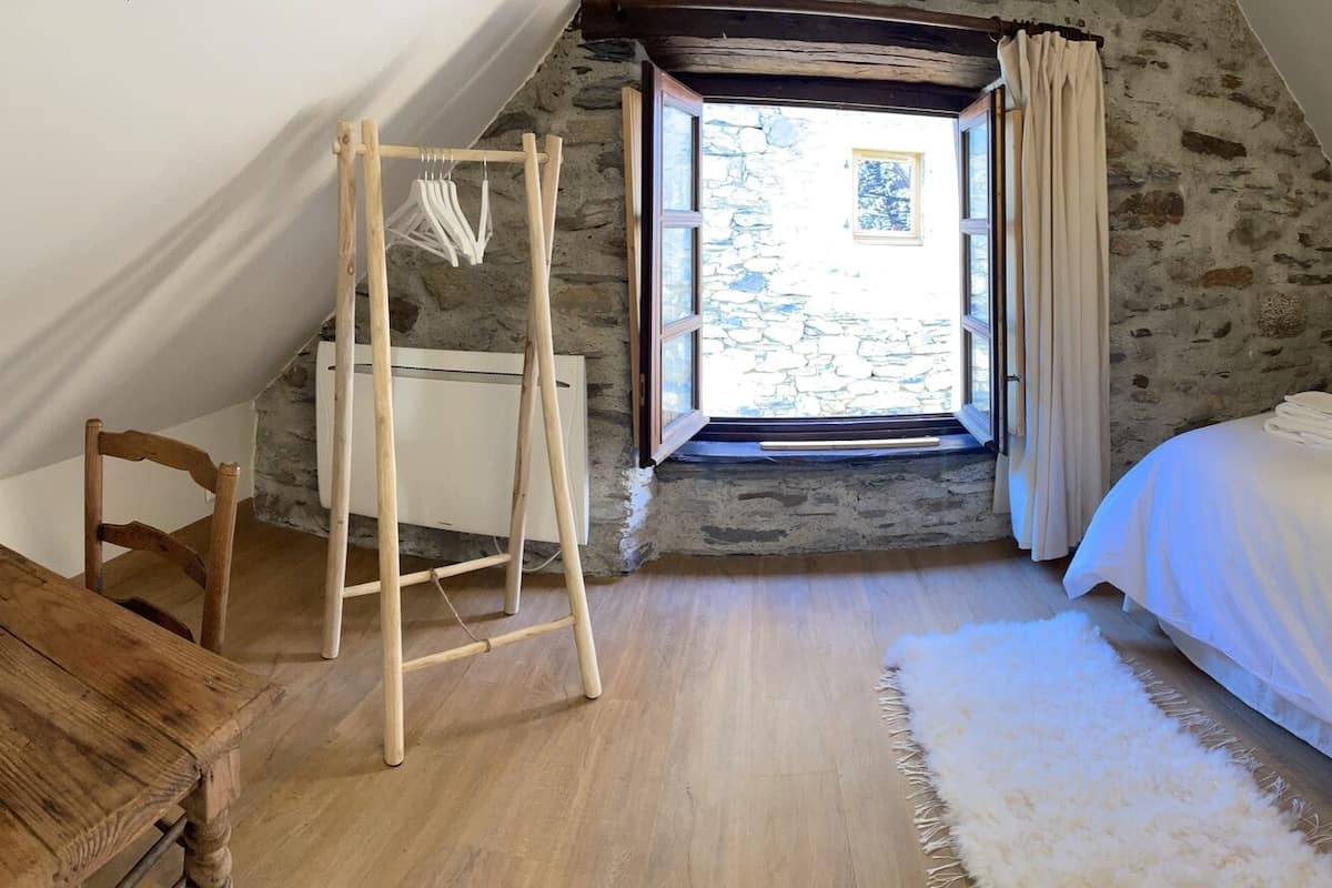 Gite Mouflon,bain à remous, vue montagne | 4 Schlafzimmer, Tempur-Pedic-Betten, individuell dekoriert