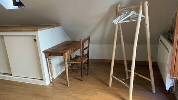 Gite Mouflon,bain à remous, vue montagne | 4 bedrooms, Tempur-Pedic beds, individually decorated