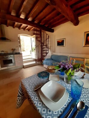 Private kitchen - Charming 4-bed Cottage 15 Minutes From Florence (Impruneta)