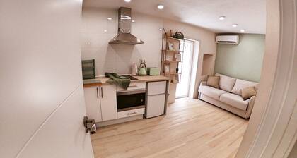 Beach Corner Studios | Vinaros | 1 minute from the beach