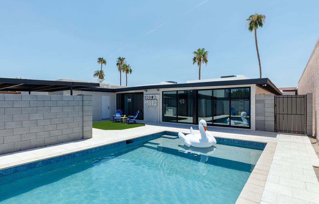 GLENROSA DEUX - 2 OLD TOWN HOMES - PRIVATE POOL