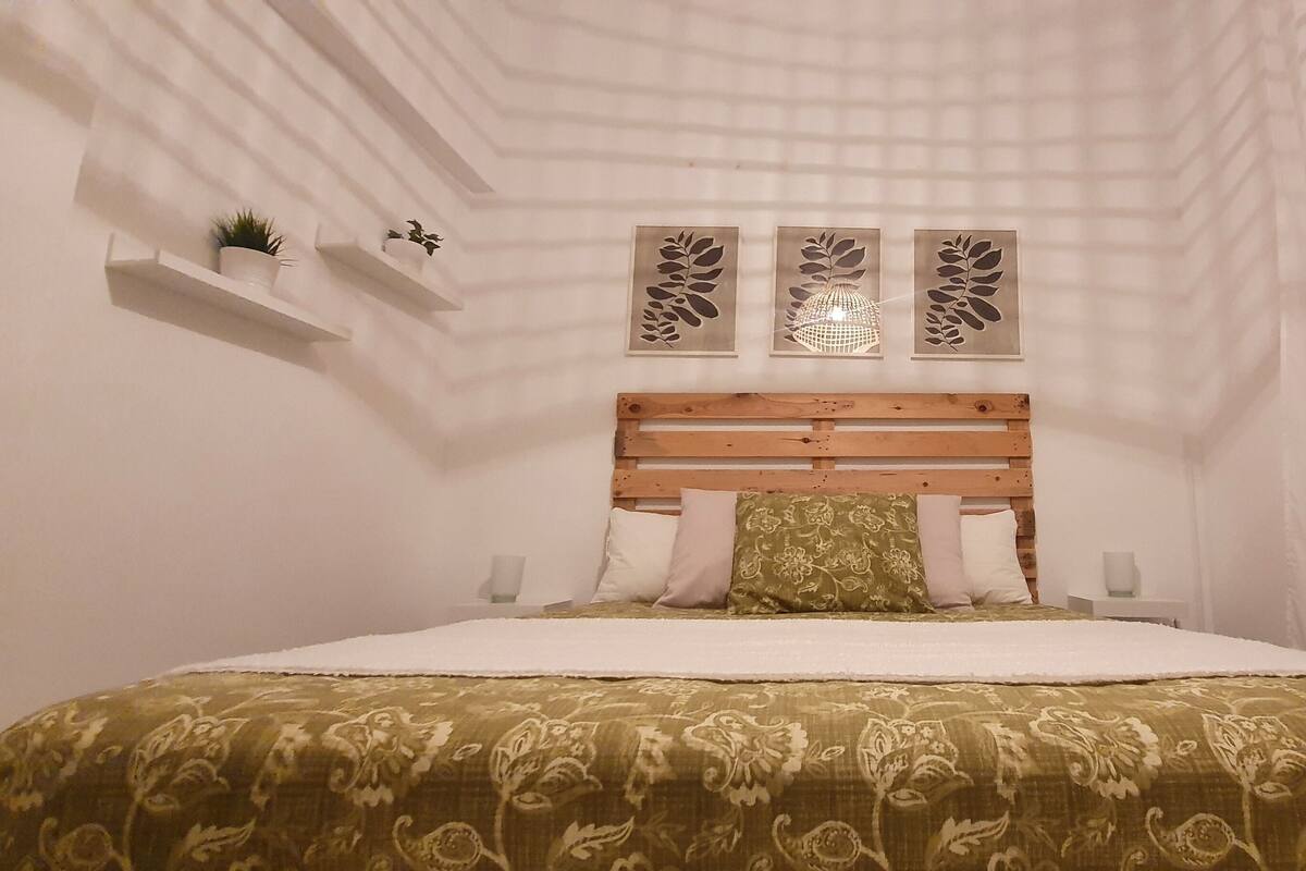 Wifi gratis y ropa de cama