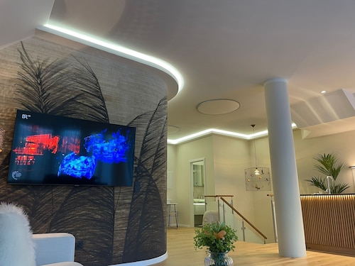 Luxurious loft with large sun terrace and sauna