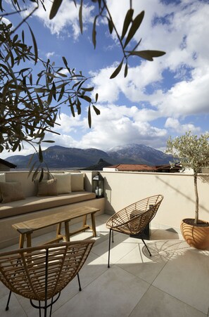 Panoramic-Studiosuite (Meteora View) | Blick vom Balkon