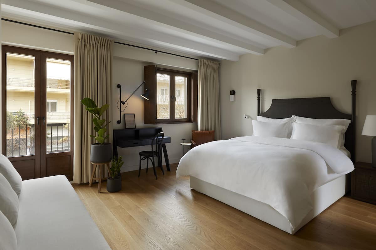 Deluxe Double Room (Meteora View) | Premium bedding, down duvets, free minibar items, in-room safe