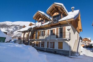 Exterior - Resort center, 2nd floor, parking, tv, ski locker, 25m², Valloire (Valloire)