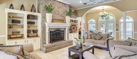 Smart TV, fireplace, books