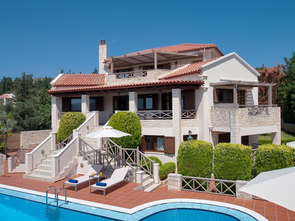 Villa Metapothia image