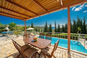 House | 3 bedrooms, WiFi
