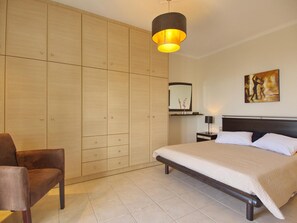 Villa | Travel crib