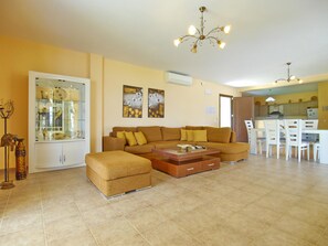 4 bedrooms - Villa Alexandros in Spartia (Kefalonia)