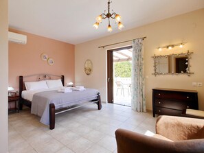 House | 4 bedrooms - Villa Alexandros in Spartia (Kefalonia)
