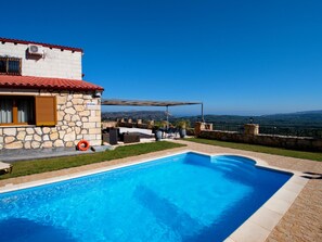 House | 2 bedrooms