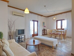 House | 3 bedrooms - Rouladina Apt 1 in Stalos (Chania)