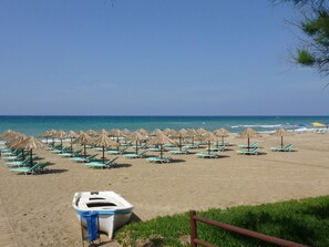 3 habitaciones y cuna de viaje 