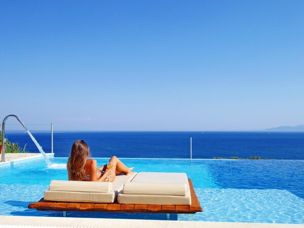 Huvila | 3 makuuhuonetta, vauvan matkasänky