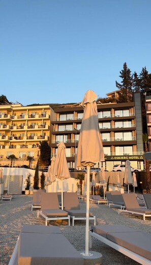 Front of property - Esbjerg Hotel (Vlorë)