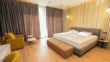 Minibar, coffres-forts dans les chambres, chambres insonorisées