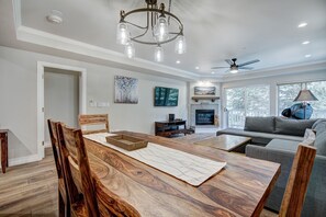 Private kitchen - Modern and Updated St James Premium 3 Bedroom Residence 3 Condo by RedAwning (Avon)