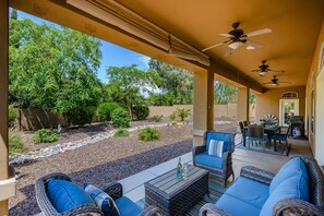 House, 4 Bedrooms | Terrace/patio