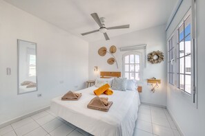 1 bedroom, in-room safe, desk, iron/ironing board
