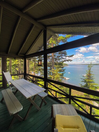 Linekin Log Cabin: Dog-Friendly Log Cabin with Private Deep-Water Dock & Bay Views!