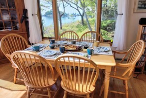 Dining - Experience coastal charm at Merwick Cottage in Georgetown, ME, with 3 bedrooms and waterfront views. (Georgetown)