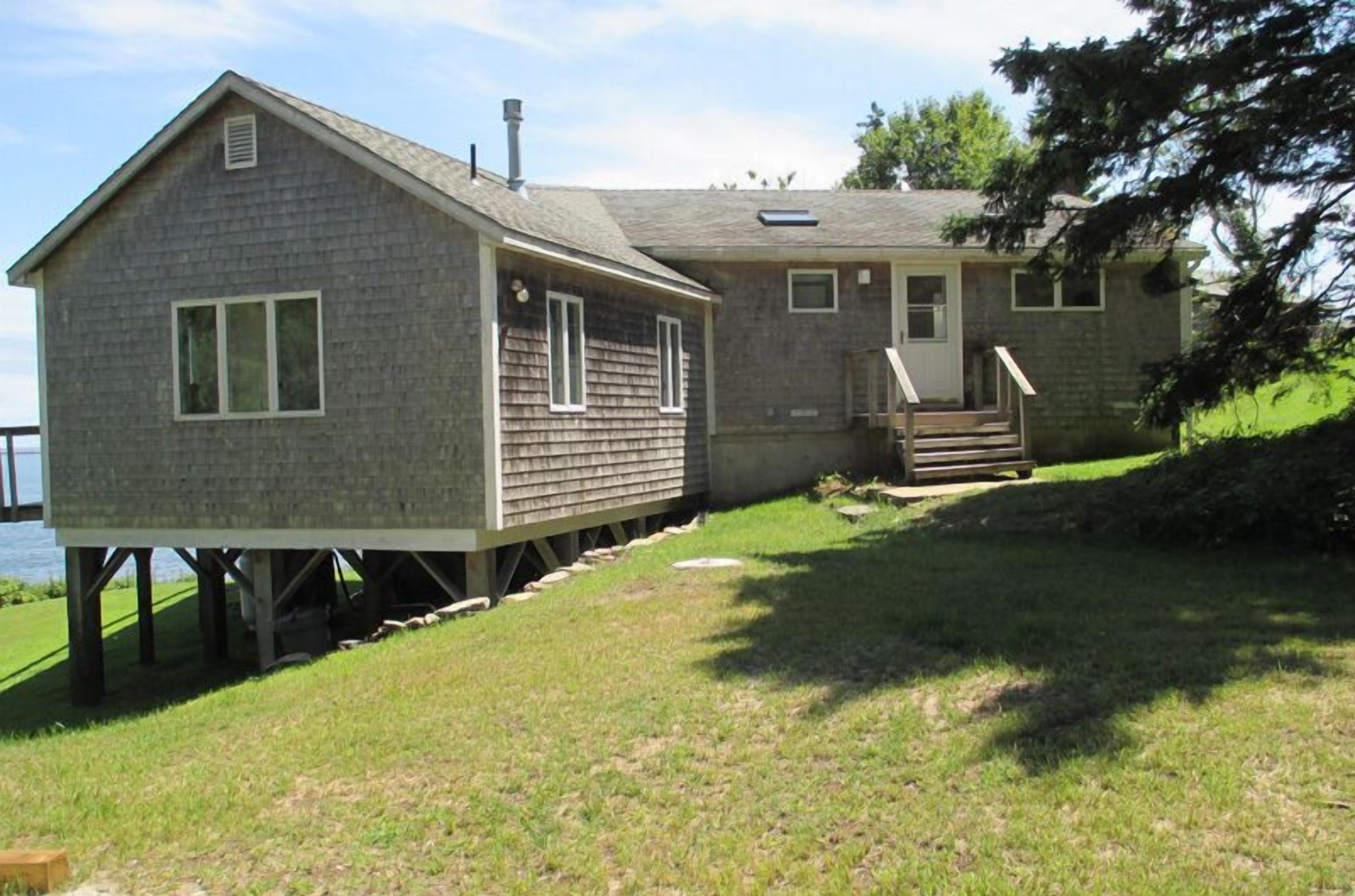 BLUEFIN IN GEORGETOWN | 2 Bed, 2 Bath