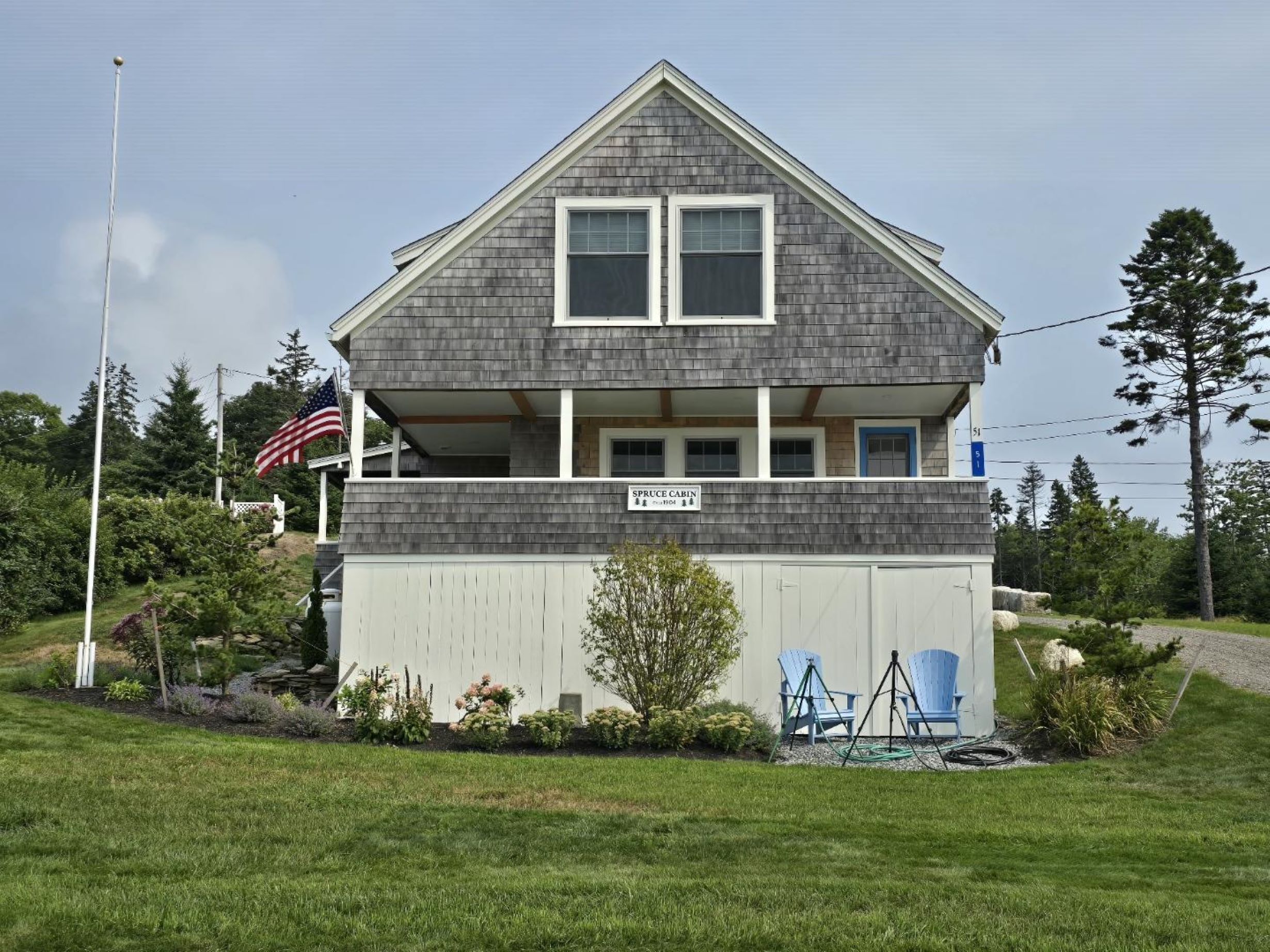 SPRUCE CABIN | OCEAN POINT | 3 Bed, 1 Bath