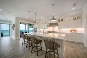 Fridge, microwave, oven, stovetop - Bay Happy: Luxury Home with View of Tampa Bay! (Anna Maria)