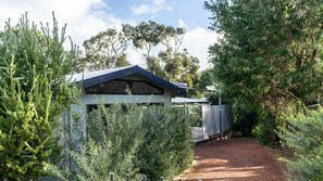 Exterior - Seaside Escape ~ Perfect for Families (Prevelly)
