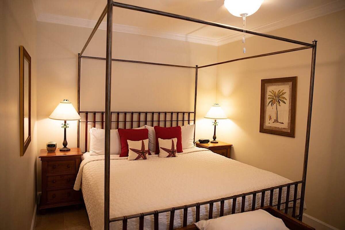 Traditional Apartment