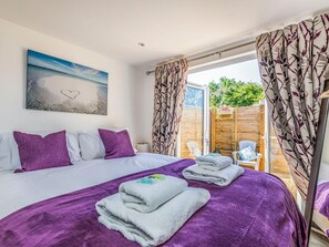 1 chambre, fer et planche à repasser, Wi-Fi gratuit, draps fournis