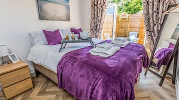 1 chambre, fer et planche Ă repasser, Wi-Fi gratuit, draps fournis