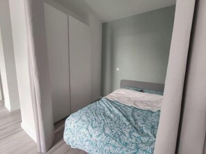 1 chambre, fer et planche Ă repasser, lit parapluie, Wi-Fi gratuit
