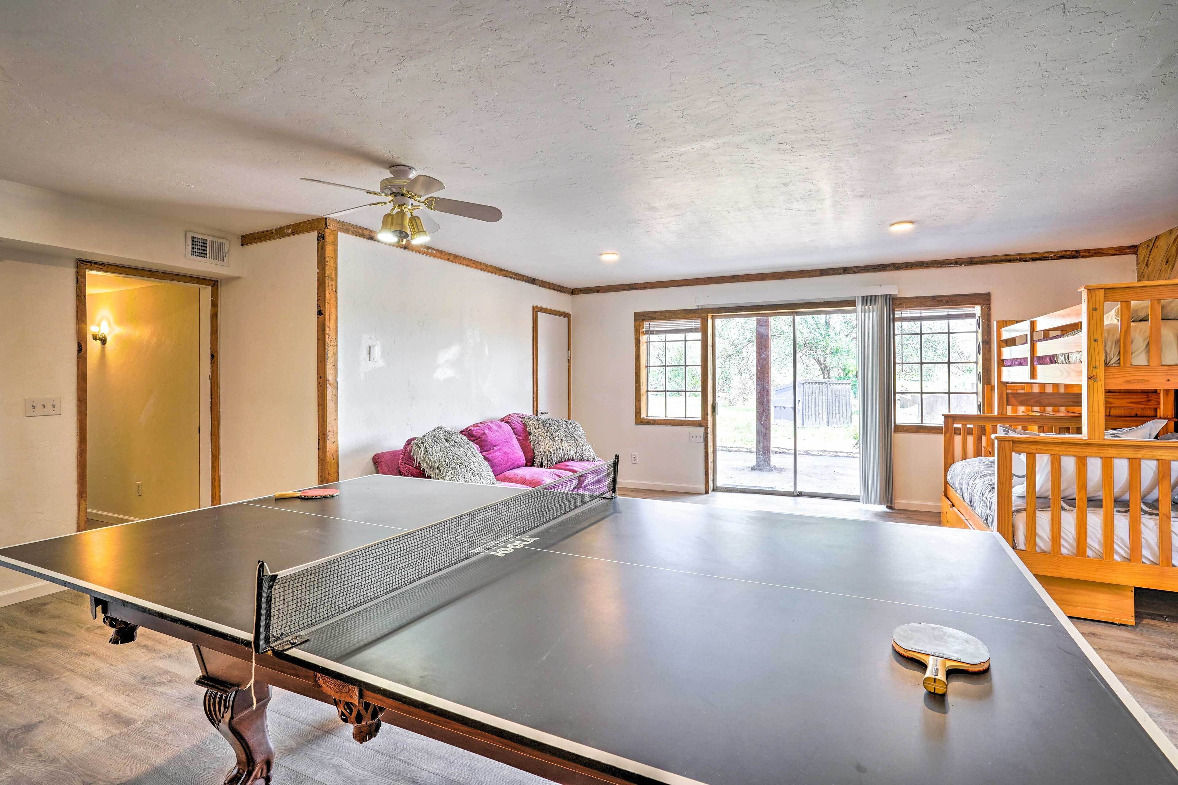 Pet-Friendly Chino Valley Cabin w/ Game Room!