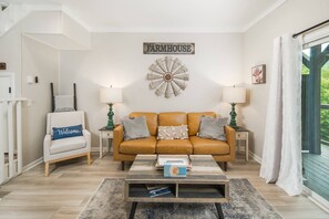 Smart TV, fireplace - The Ultimate Mountain Retreat: Six Townhomes! (Banner Elk)