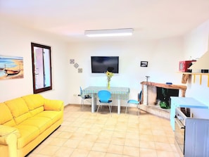 Villa, Multiple Beds | Living room - 4 Bedroom Villa With Garden 3 min Walk From Beach! (Sinnai)