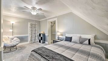 3 chambres, fer et planche à repasser, lit parapluie, accès Internet