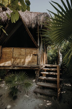 In-room safe, free WiFi, bed sheets - Ether Tulum (Tulum)