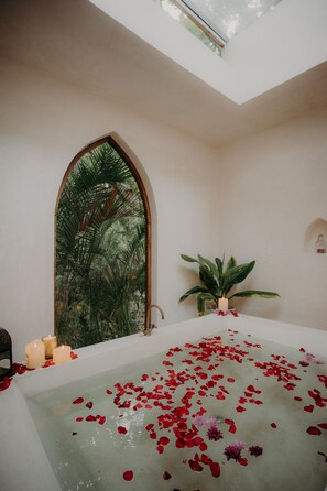 Deluxe Tent | Bathroom | Towels - Ether Tulum (Tulum)