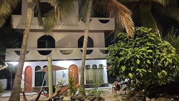 Fachada del alojamiento