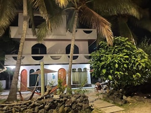 Fachada de la propiedad