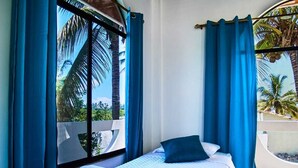 Unclassified image, 3 of 29, button - Hostal Muro de las Lagrimas (Puerto Villamil)