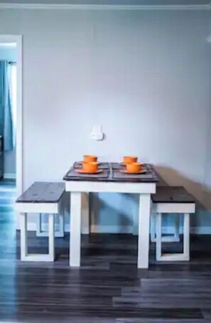 تناول الطعام