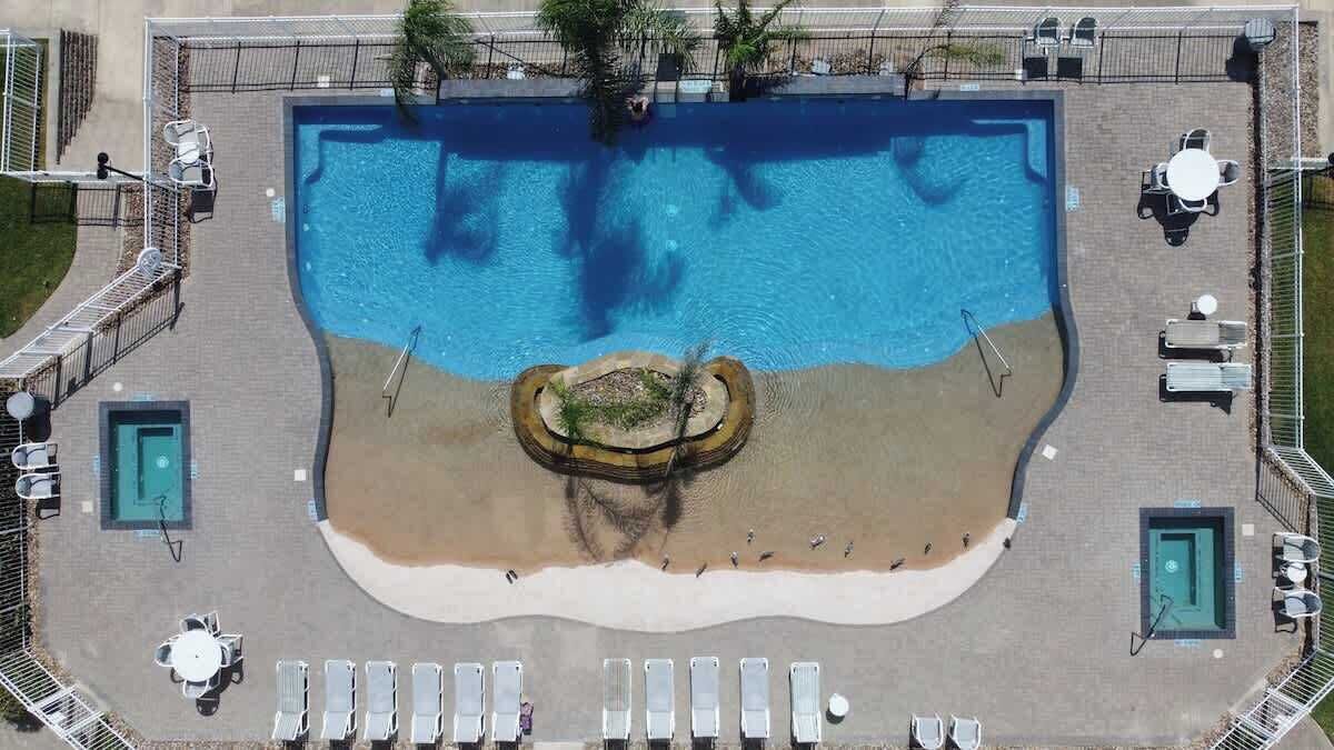 Kolam renang