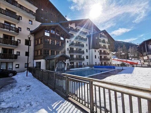 Résidence La Turra, appt 4 personnes avec piscine au pied des pistes