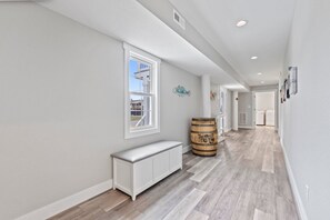 Interior - When you’re at the beach, you want to just relax! Paws and Relax here. (Virginia Beach)